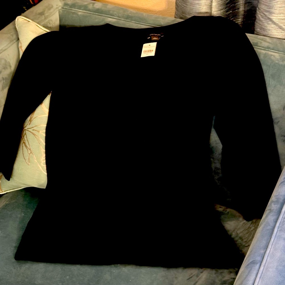 Ann Taylor Black Boatneck 3/4 sleeve top in Classic Black NWT
